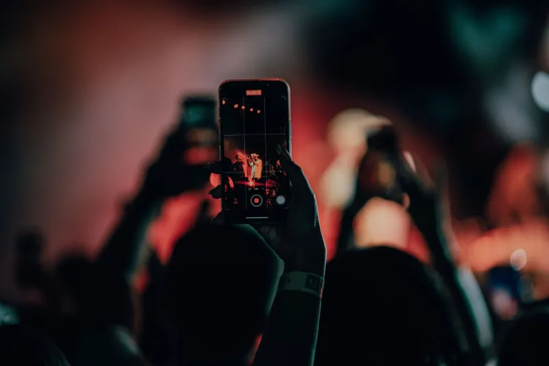 Your Phone Is Not the Show: The Concert Screen War Nobody Is Winning